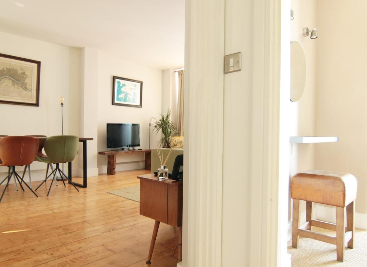 Tower Bridge - Stunning 2 Bed Ensuite Flat London